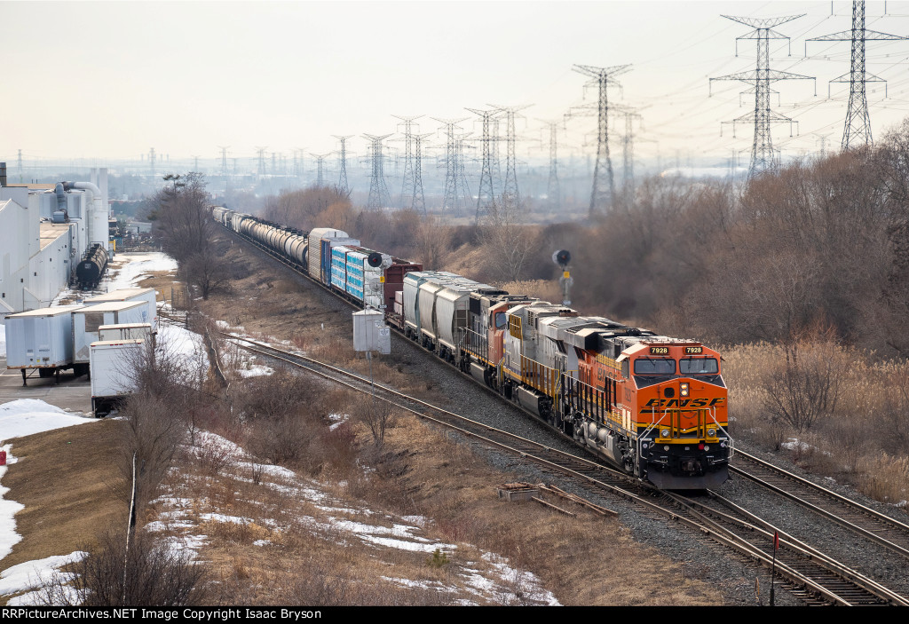 BNSF 7928